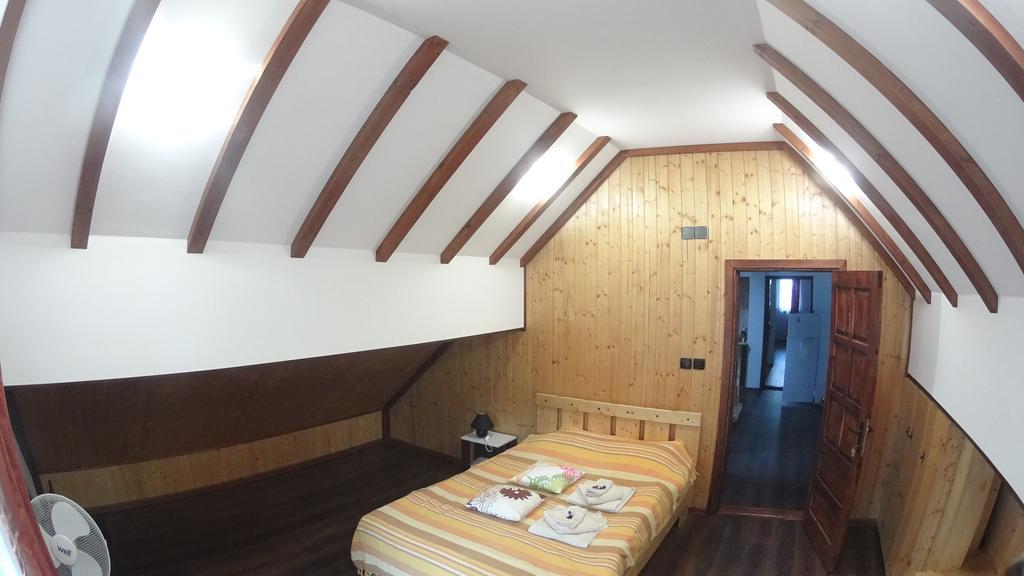 Mansarda Maradu Apartment Sinaia Exterior foto