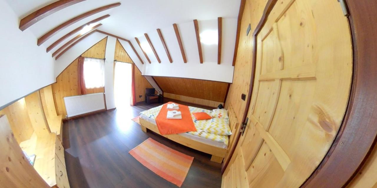 Mansarda Maradu Apartment Sinaia Exterior foto