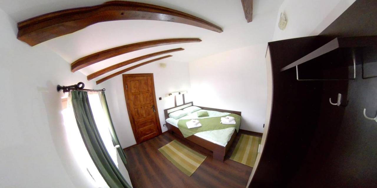 Mansarda Maradu Apartment Sinaia Cameră foto