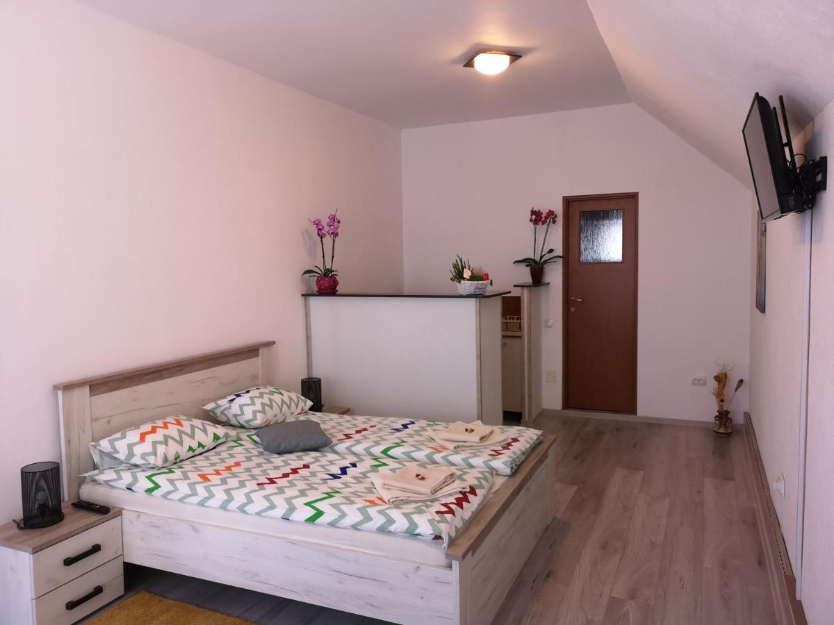Mansarda Maradu Apartment Sinaia Exterior foto